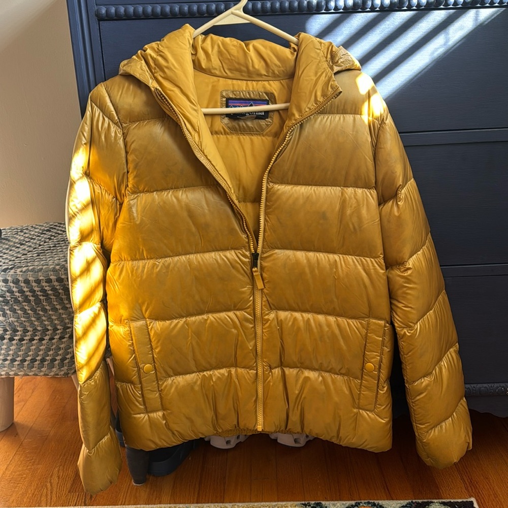 Womens Patagonia Down jacket